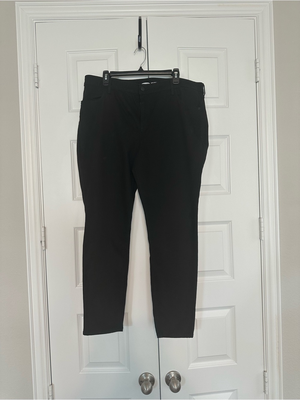 Old Navy Womenβs Black Super Skinny Jeans